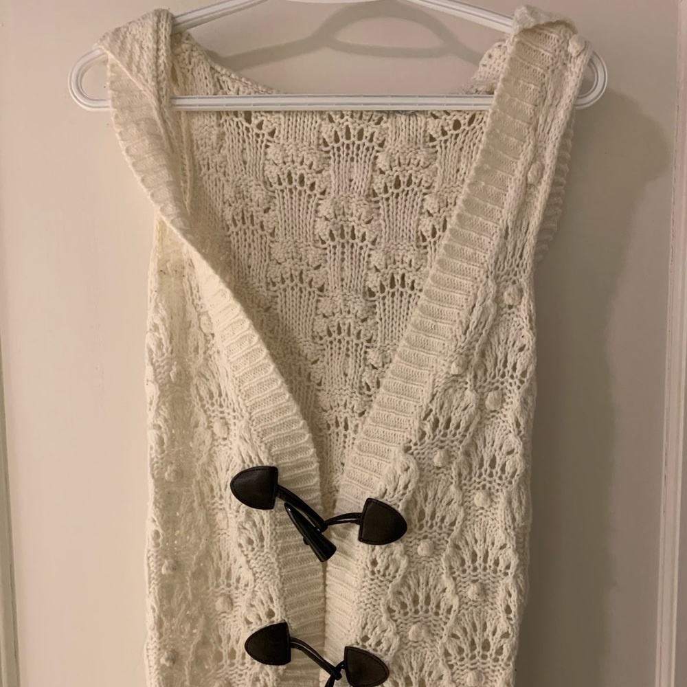ONLY no sleeve vest